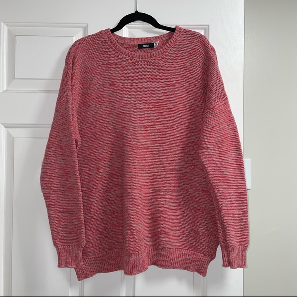 BDG PINK SWEATER 💘 - Picture 1 of 2